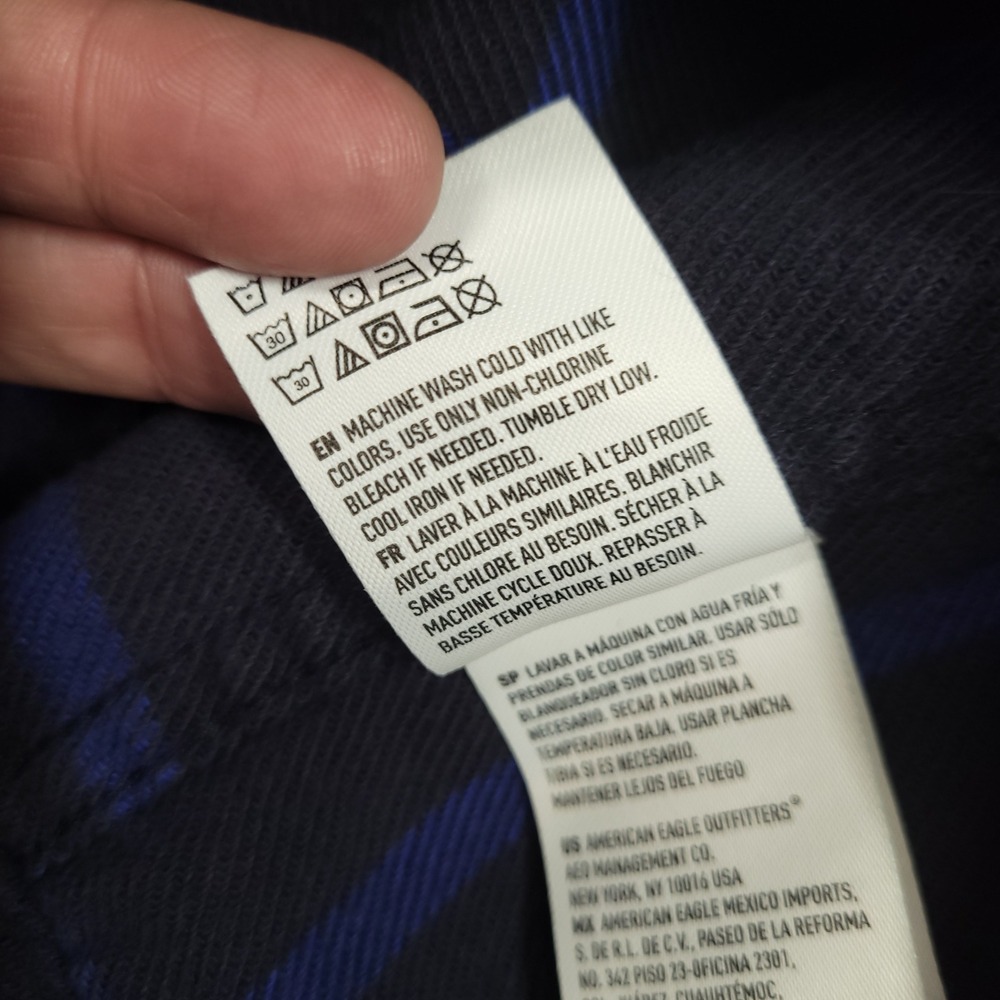 American Eagle Outfitters Mens M Flannel Shirt Blue‎ Black Plaid Button Down - Picture 6 of 7